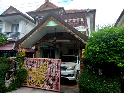 บ้านแฝด กรุงเทพมหานคร : (289AGEV)ขายบ้านแฝด บางแค ราคาดี ใกล้เดอะมอลล์บางแค | หมู่บ้านปารวีร์  (กาญจนาซอย 3) | 2.89 ล้าน เหมาะทั้งอยู่อาศัยและลงทุน