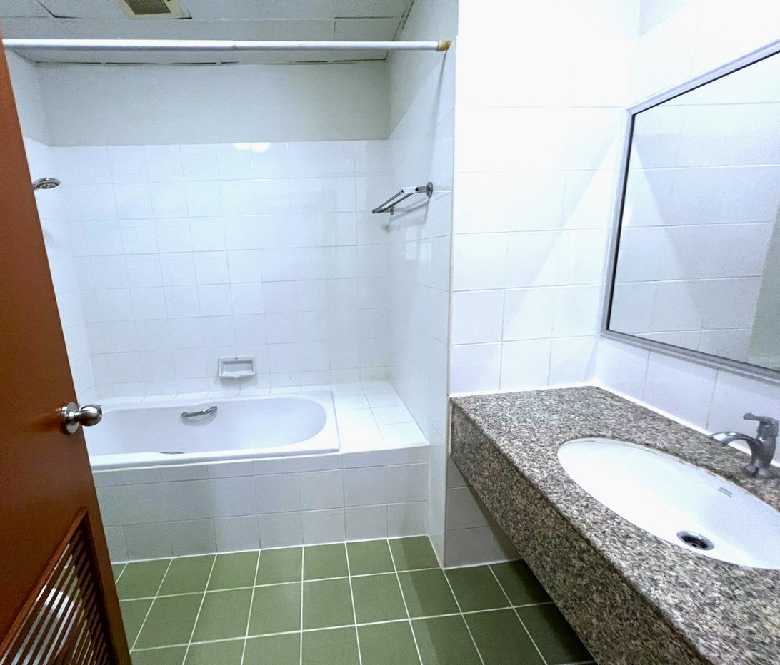 รูป ✨ราคาดีที่สุด! Wittayu Complex ใจกลางเพลินจิต  2 ห้องนอน ในงบ 32K  - รูปที่ 2/7