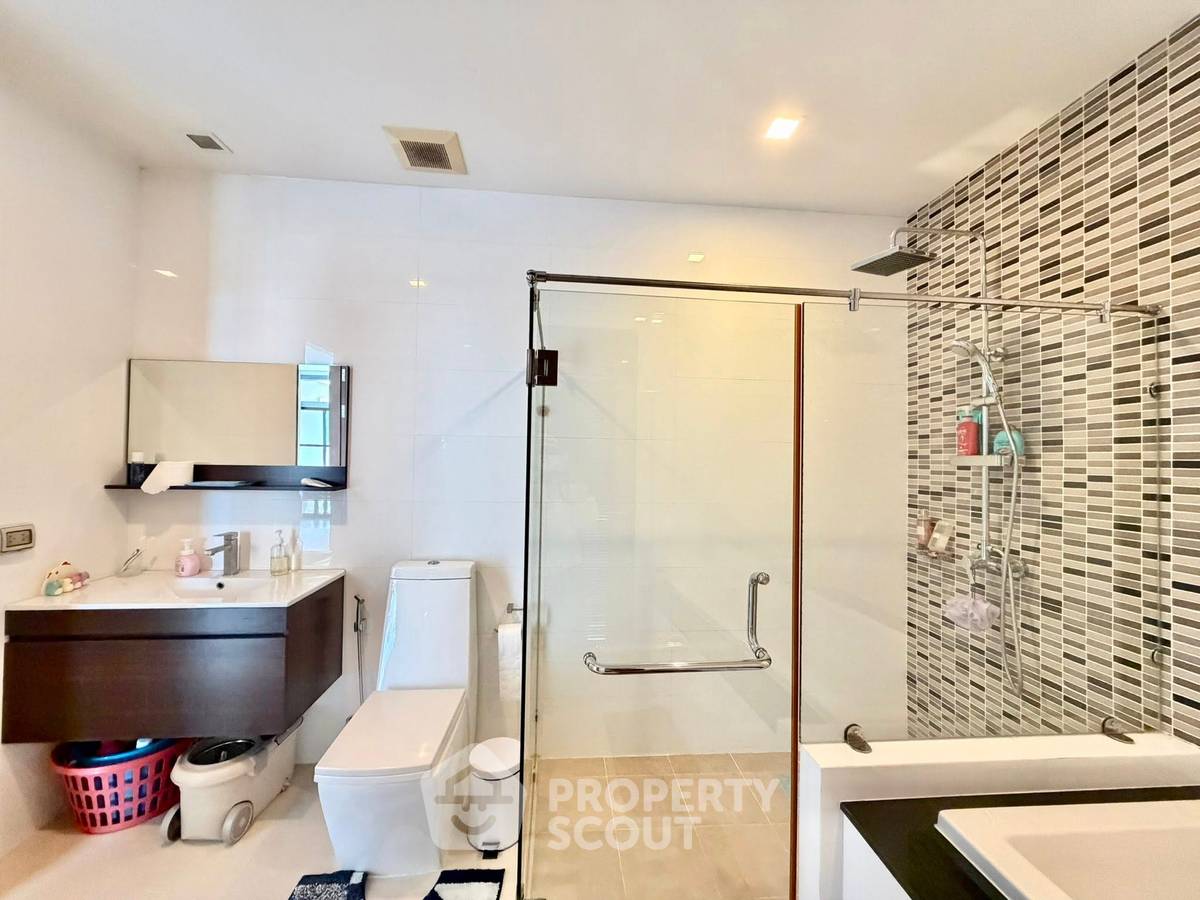 รูป คอนโด 1-ห้องนอน ที่ คาซาลูน่า พาราดิโซ ใน แสนสุข (ID 2756045) - รูปที่ 11/14