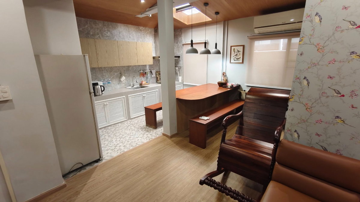 รูป ขายทาวน์เฮ้าส์ รีโนเวทใหม่ ใกล้รถไฟฟ้า หมู่บ้านประชากรไทย ลาดพร้าว 93 - รูปที่ 5/16