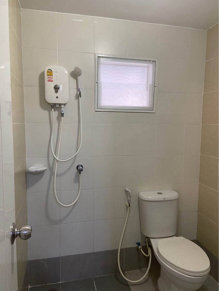 รูป ให้เช่าบ้านเดี่ยว 2 ชั้น กาญจน์กนกวิลล์ 15  สารภี-เชียงใหม่ พร้อมเฟอร์นิเจอร์  ใกล้ รร ABS ,ACIS ,Unity Concord (R985) T.0946511456 - รูปที่ 6/11