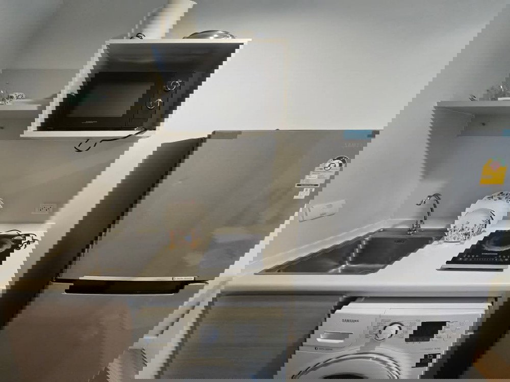 รูป Metro Sky Wutthakat【𝐒𝐄𝐋𝐋 & 𝐑𝐄𝐍𝐓】🔥ห้องโทนอบอุ่น วิวเมืองเต็มตา แสงธรรมชาติสวย🔥 ติดต่อไลน์ไอดี: @hacondo - รูปที่ 6/7