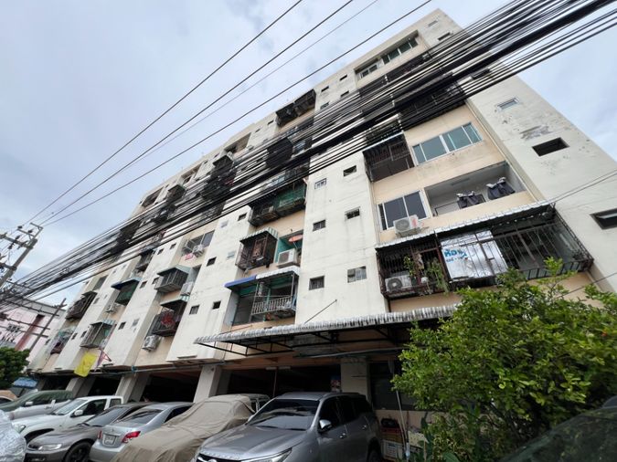 ขายคอนโด 1 ห้องนอน 34.5 ตร.ม. โชคธนชัย คอนโดมิเนียม