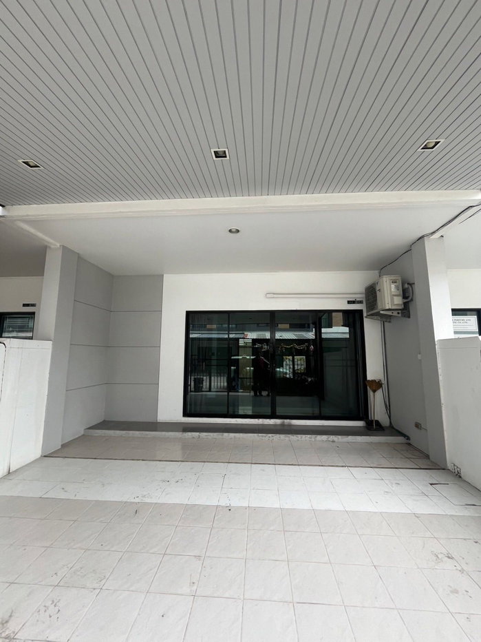 รูป S04-0099 Townhome for rent, Trio Romklao Project - รูปที่ 10/10