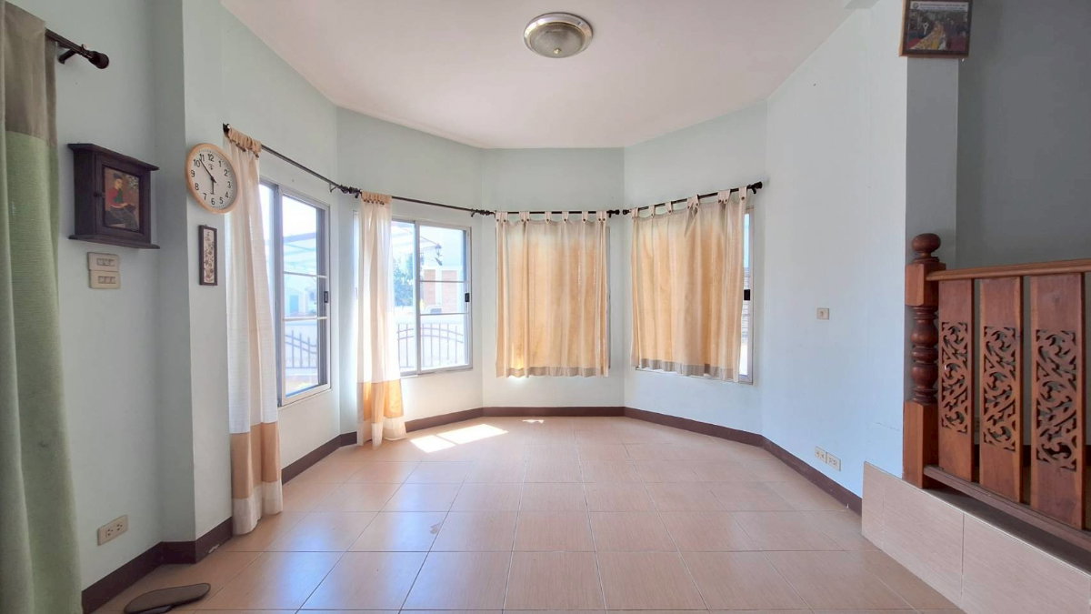 รูป ขายบ้านโครงการธนาพร ใกล้แยกหลุยส์   สันกำแพง #ท่ารั้ว  2.5 ล้านบาท เนื้อที่ 60 ตร.ว ▪️3 ห้องนอน  ▪️3 ห้องน้ำ   - รูปที่ 7/17