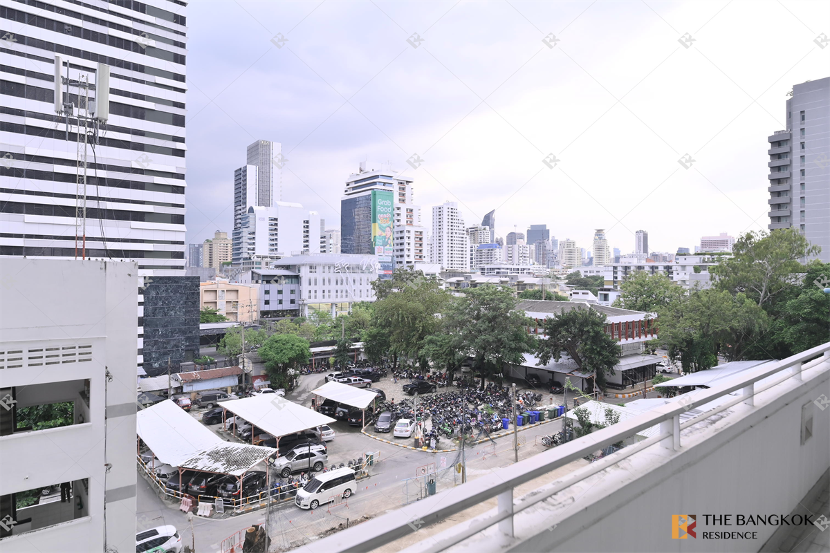 picture Special Unit, Quality Guaranteed by Top Brands Noble Ora Thonglor - 3/10