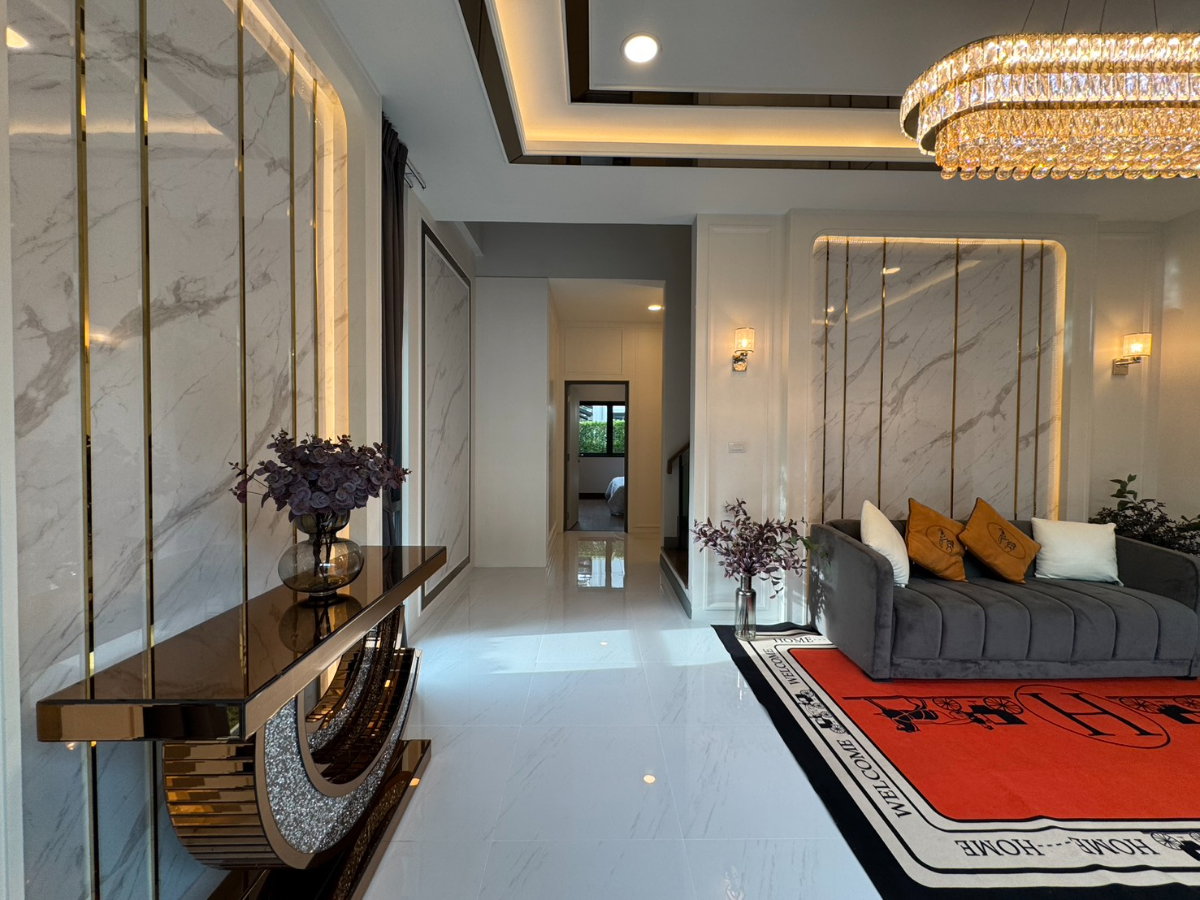 picture S04-0109 Luxury Single House for Rent or Sale: THE CITY BANGNA - 10/61
