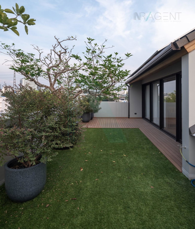 รูป ขายบ้านเดี่ยว โครงการ บ้านบ้าน วิภาวดี 20 4 ชั้น 5 ห้องนอน 6 ห้องน้ำ - รูปที่ 2/8