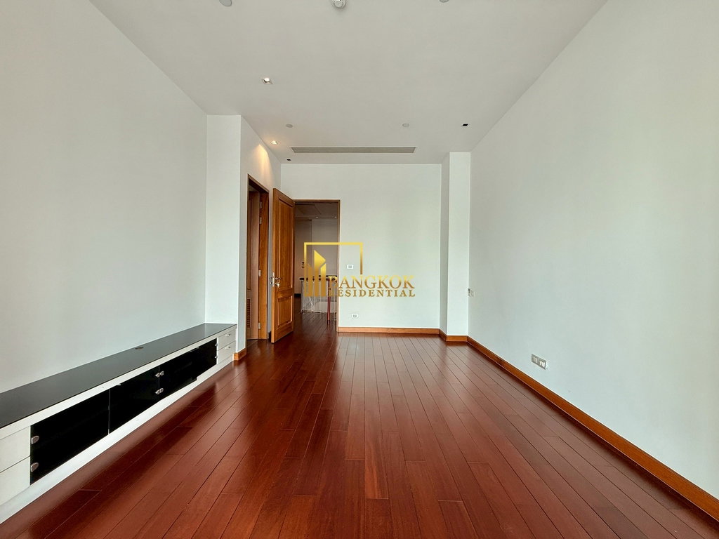 รูป Le Raffine 39 | Remarkable 3 Bedroom Duplex Condo With Pool - BR18307CD - รูปที่ 27/52
