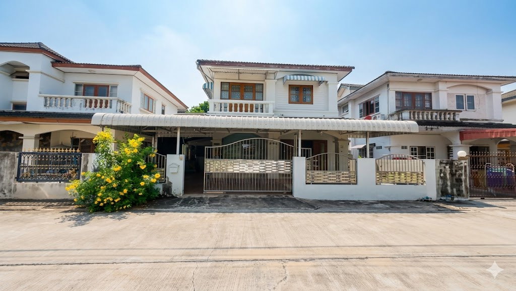Buntharik Single House, Watcharapol