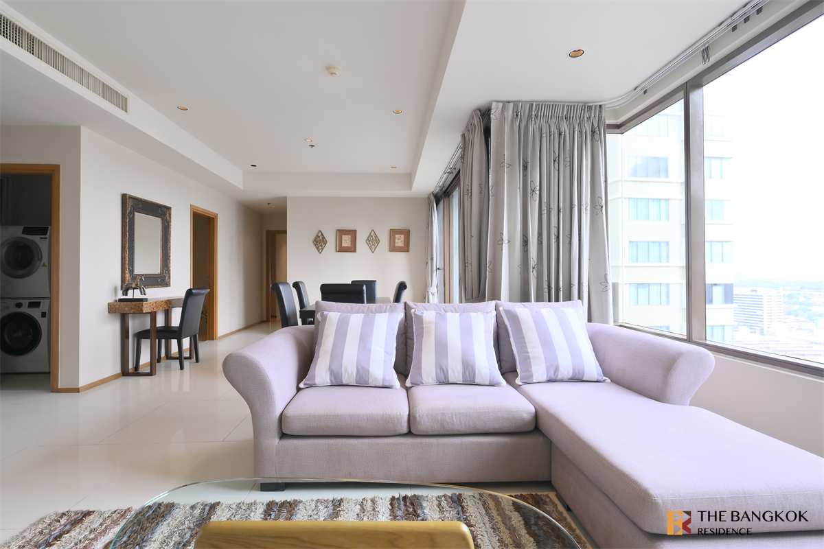 picture The Emporio Place Comfortable and Ready to Move-in - 10/10