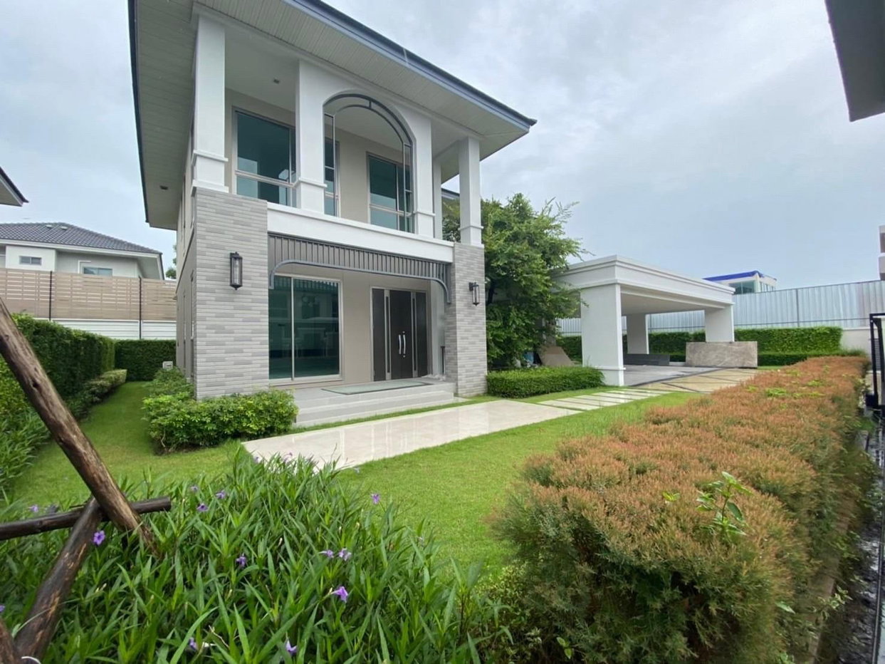 รูป LTHC7063 – Single House FOR SALE at Sukhumvit 77 4 beds 4 baths 380 sq.M. Near BTS Onnut station ONLY 49 MB - รูปที่ 2/7