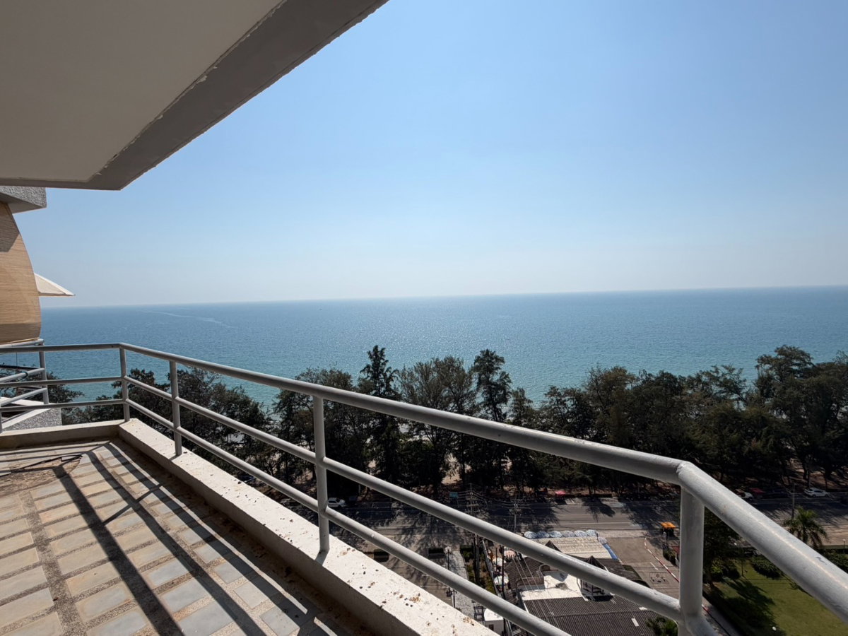 รูป ขายด่วนคอนโดห้องวิวทะเลหลักล้าน พักผ่อนเหนือระดับกับห้องวิวทะเลระยอง มองเห็นเส้นขอบฟ้าได้จากระเบียงส่วนตัว - รูปที่ 8/12