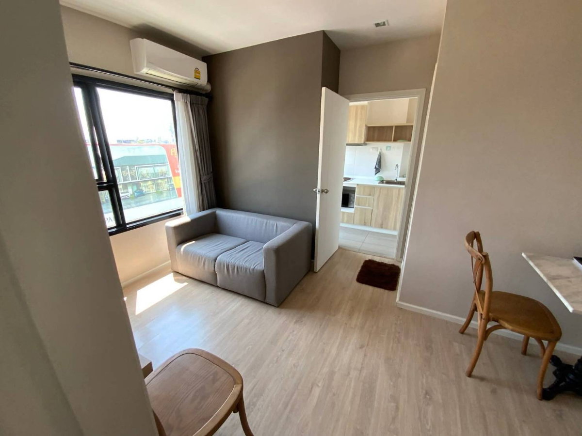 รูป ขายคอนโด Escent Chiangmai ใกล้ห้างเซนเฟส,เมญ่า พร้อมเฟอร์ เข้าอยู่ได้ทันที (C483) T.0946511456 - รูปที่ 3/7