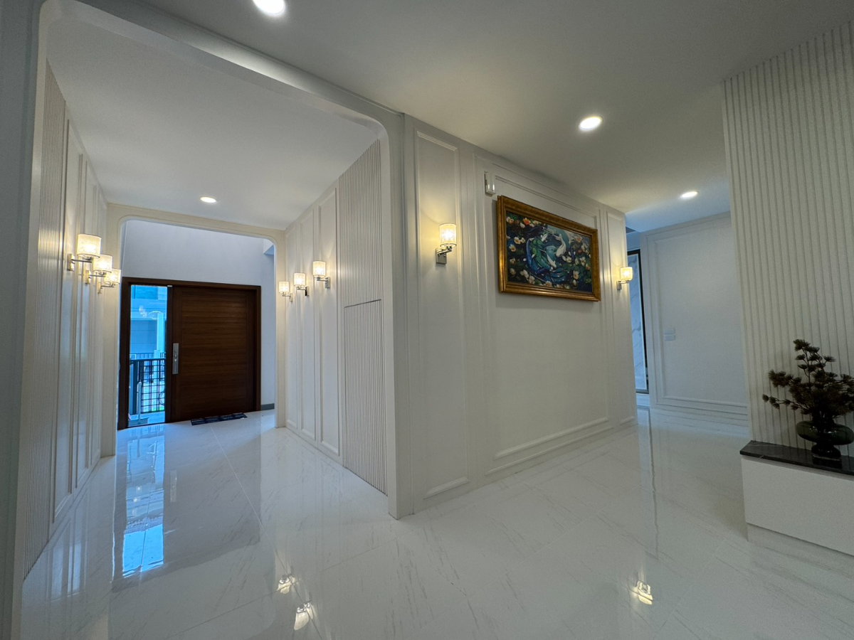 picture S04-0109 Luxury Single House for Rent or Sale: THE CITY BANGNA - 24/61