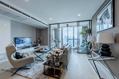 Condos for sale : LTH7341 – Siamese Exclusive Queens FOR SALE 3 beds 3 baths size 129 Sq.M. Near MRT Queen Sirikit National Convention Centre station ONLY 46.2 MB