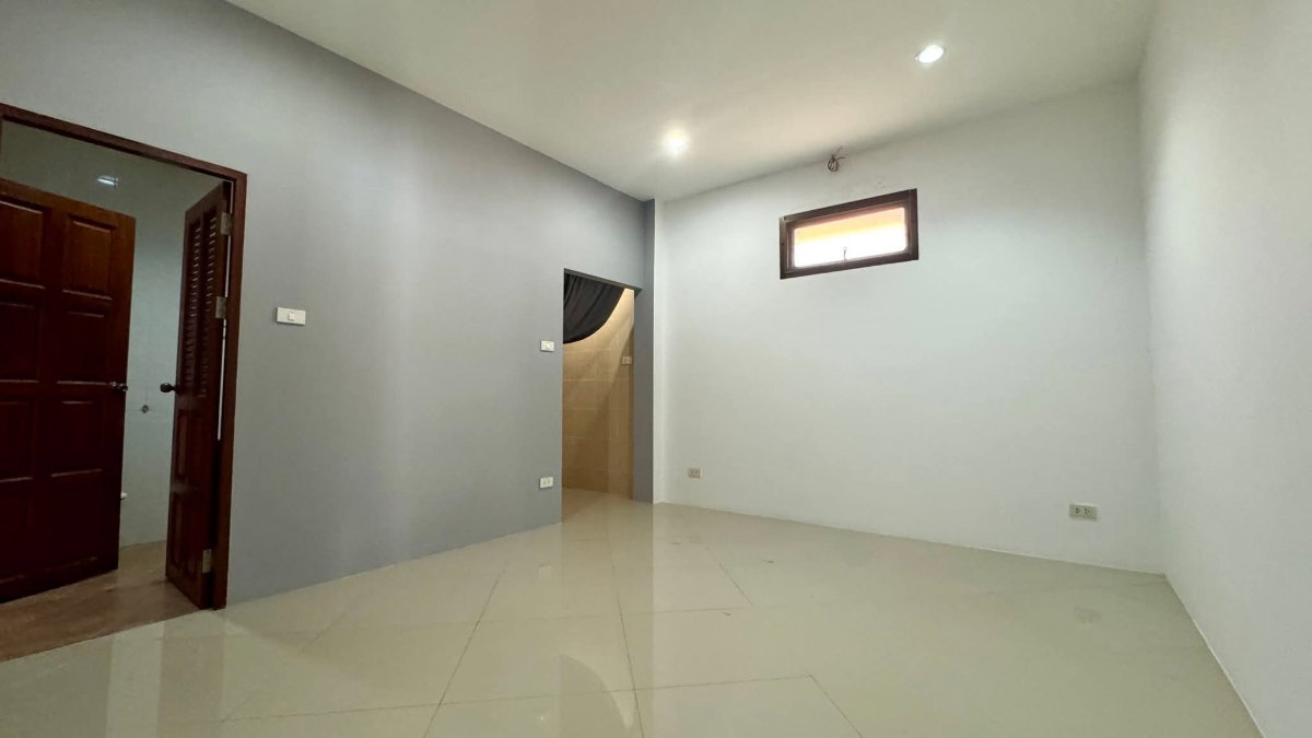 รูป บ้านเดี่ยวชั้นเดียว พัทยา ห้วยใหญ่ ราคาถูก 2ห้องนิน 2ห้องน้ำ - รูปที่ 5/13