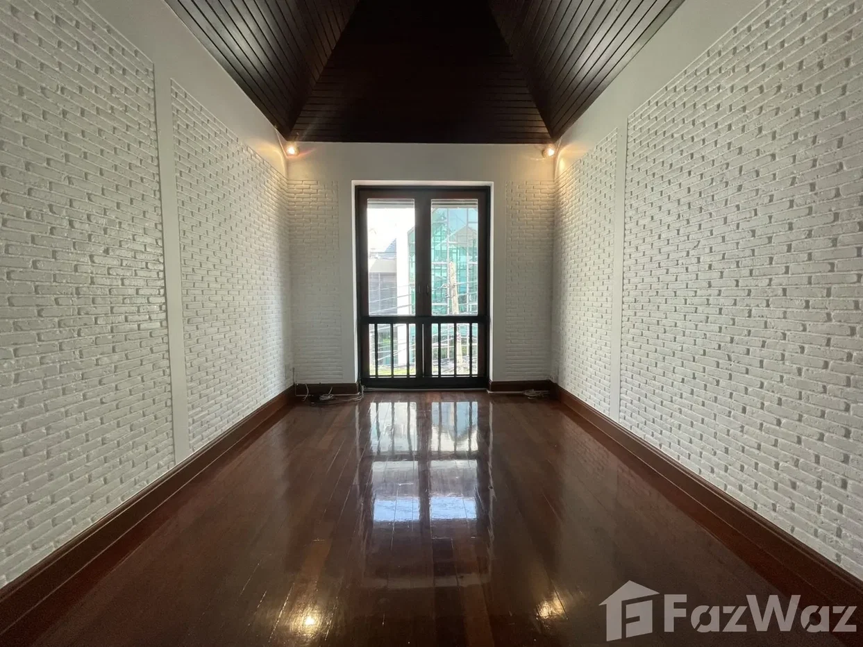 รูป วิลล่าให้เช่า 4 ห้องนอน ใน คลองตัน, กรุงเทพมหานคร 2014070 - รูปที่ 39/79