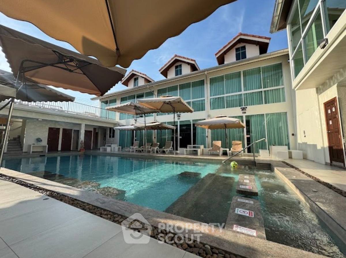 รูป วิลล่า 10-ห้องนอน ที่ พระตำหนัก เรสซิเดนซ์ วิลล่า รีสอร์ท ใกล้ ถนนพระตำหนัก พัทยา (ID 2755851) - รูปที่ 5/20