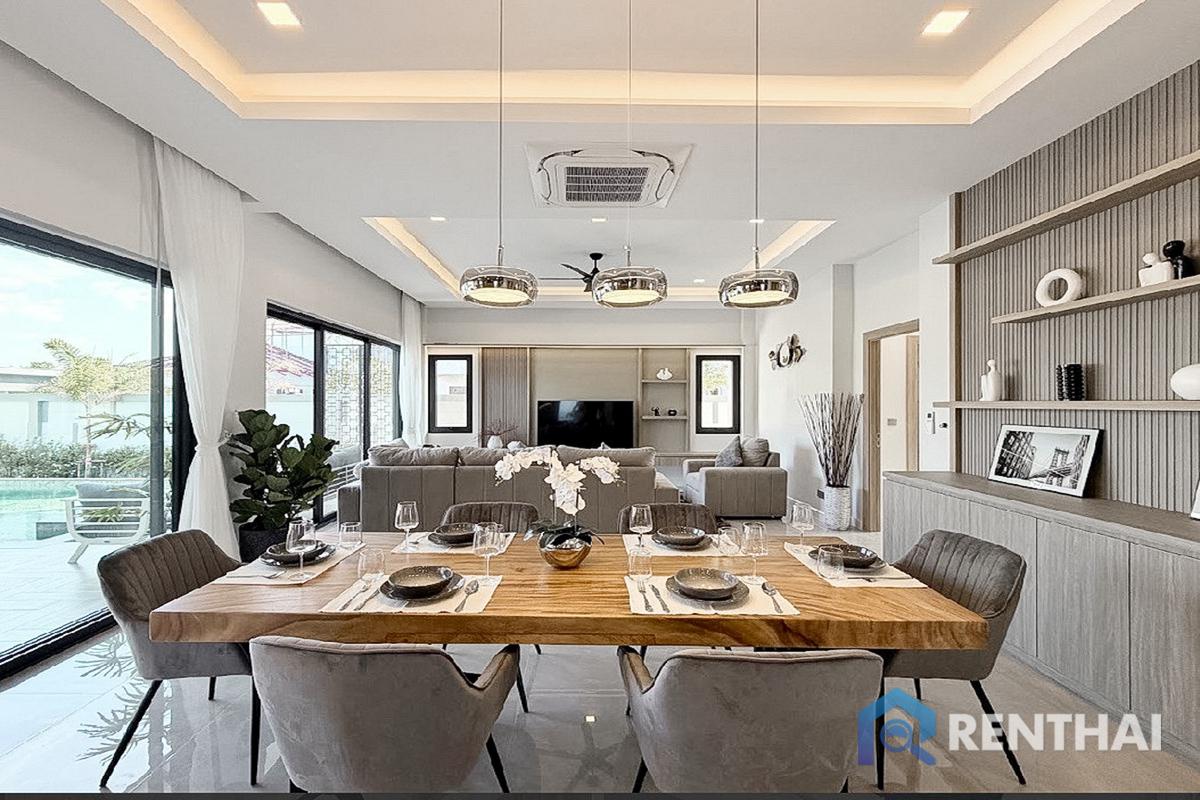 รูป บ้านหรูสไตล์โมเดิร์น 3 ห้องนอน สระว่ายน้ำส่วนตัว พัทยา - รูปที่ 9/20