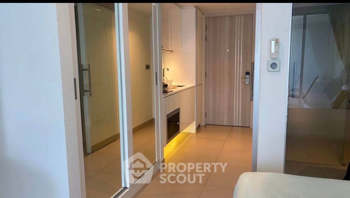 picture Studio Condo at Sands Condominium close to Phratamnak (ID 2755209) - 4/7