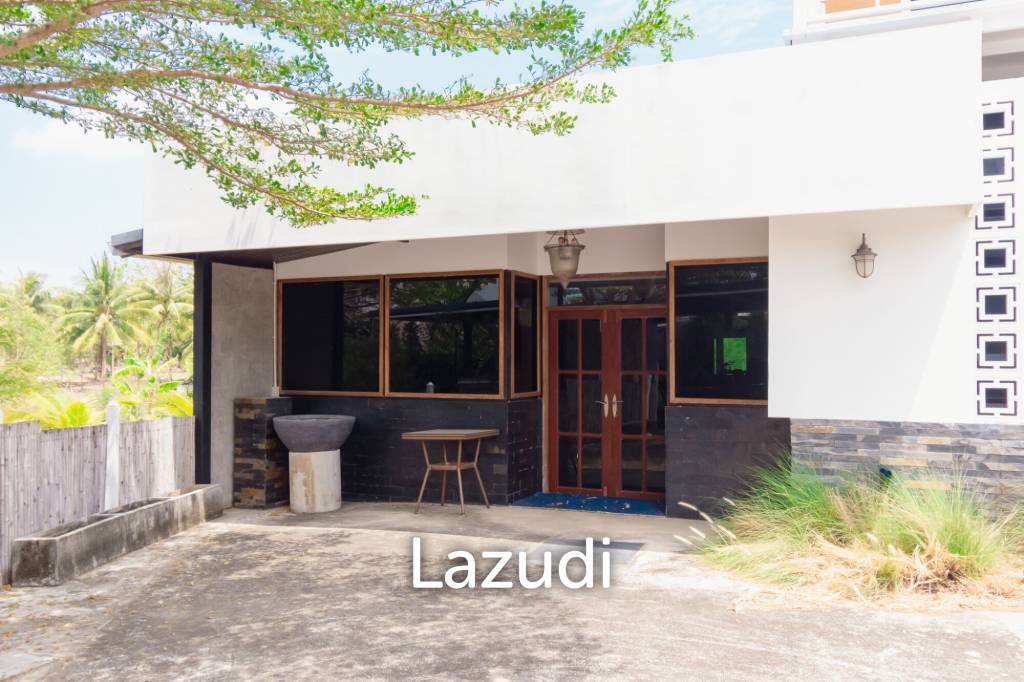 picture MODERN LOFT-STYLE CONTAINER HOME : 4 bed on large plot 2 rai - 30/46