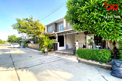 ทาวน์โฮม มาร์เก็ต วิลเลจ สุวรรณภูมิ : ขายทาวน์โฮม เดอะ คัลเลอร์ส เลชเชอร์ บางนา กม.10 บางพลี สมุทรปราการ 2ชั้น 17ตรว. ใกล้เมกาบางนา