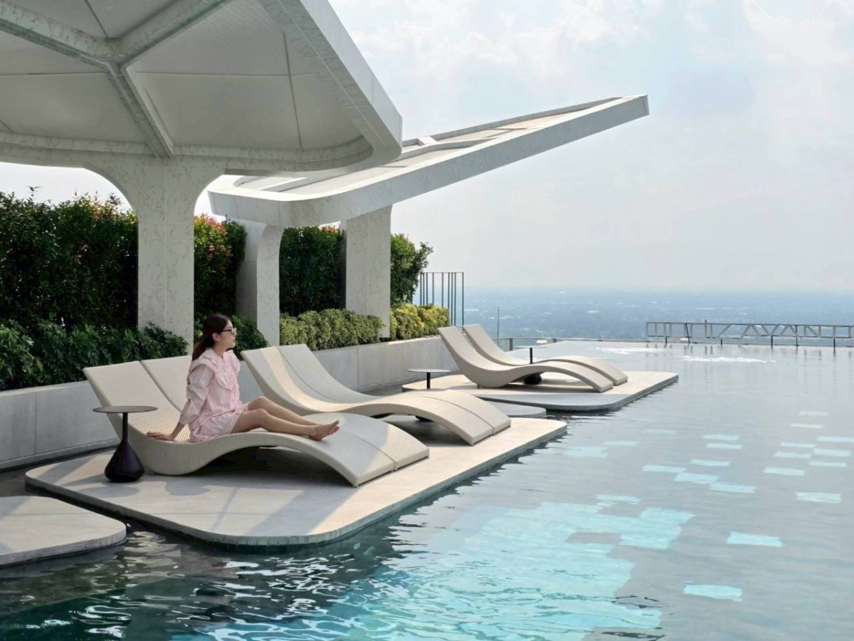 รูป MODIZ AVANTGARDE เด่นด้วยส่วนกลาง 3 ชั้น จัดเต็ม ใกล้ มหาวิทยาลัยธรรมศาสตร์ รังสิต เริ่ม 1.99 ลบ.* 📞 061-6161426 / 065-4496399 🟢 LINE : @condowsr - รูปที่ 3/12