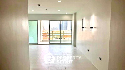 ขายคอนโด : คอนโด สตูดิโอ ที่ วิวทะเล 5 คอนโดมิเนียม จอมเทียน ใกล้ หาดจอมเทียน (ID 2442230)