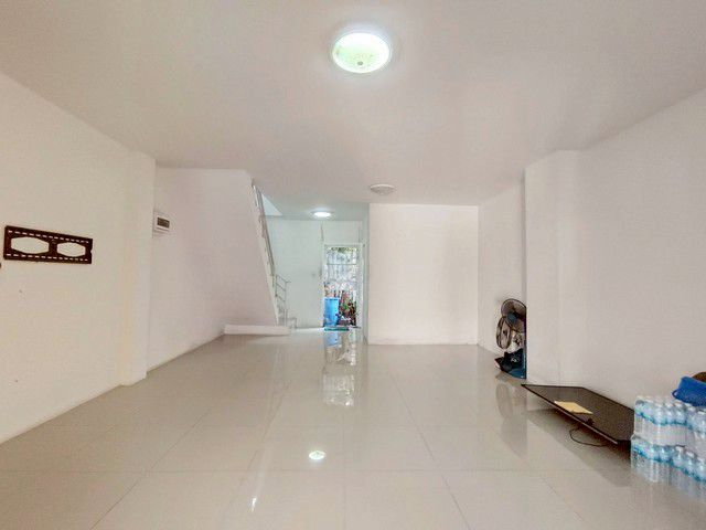 รูป  ขายทาวน์เฮ้าส์ บ้านสวนพฤกษา ซอย 12 หน้าบ้านหันทิศใต้ ถนนหน้าบ้านกว้าง พร้อมเข้าอยู่ อยู่สบาย ลมดี - รูปที่ 8/22