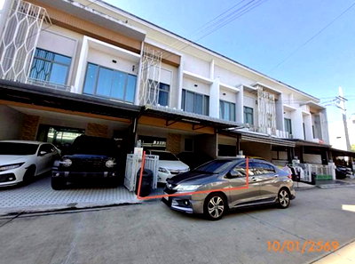 ทาวน์เฮ้าส์ 19.7 ตร.วา เขตสะพานสูง กรุงเทพมหานคร 2.9M