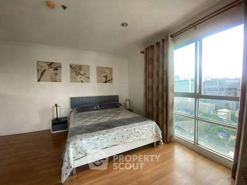 picture 2-BR Condo at Lumpini Place Rama 9–Ratchada near MRT Phra Ram 9 (ID 2758846) - 5/9