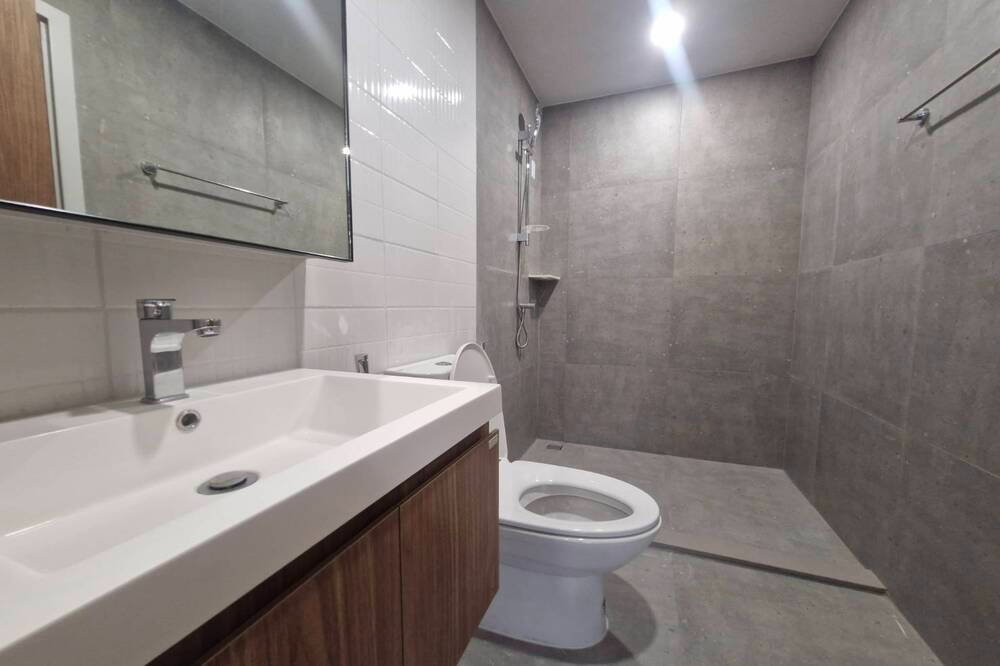 รูป 🔥 ขายดาวน์ !!🔥 Code C20250700035..........Nue Riverest Ratburana, 2 ห้องนอน, 2 ห้องน้ำ, ชั้นสูง 15++, ราคาพิเศษ!!📣📣 - รูปที่ 6/14