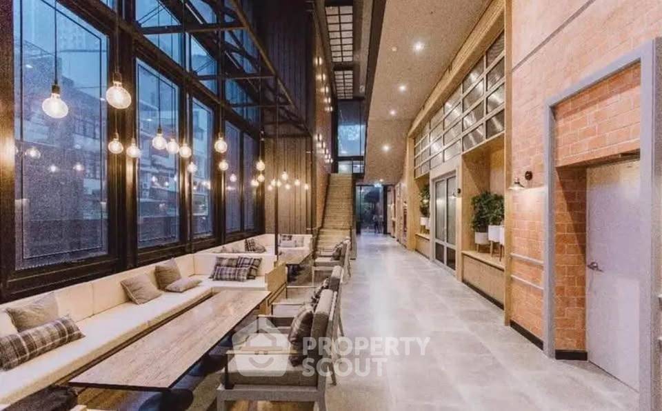 รูป คอนโด 2-ห้องนอน ที่ แชปเตอร์ วัน มิดทาวน์ ลาดพร้าว 24 ใกล้ MRT ลาดพร้าว (ID 2434928) - รูปที่ 7/9