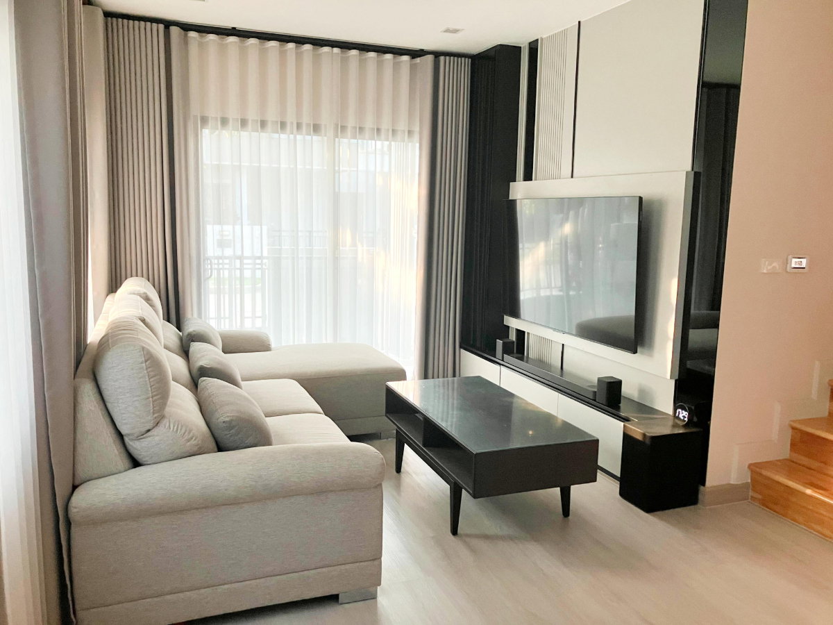 รูป ขาย บ้านแฝด V Compound Tiwanon-Rangsit Next 36.1 ตร.วา 3 ห้องนอน สภาพเหมือนใหม่ พร้อมเข้าอยู่ - รูปที่ 2/15