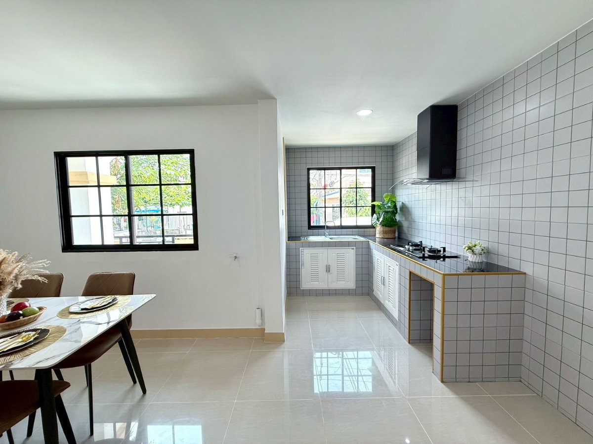 รูป 📣 ขายบ้านรีโนเวท 🚩รามอินทรา-มีนบุรี 🏡 หมูุ่บ้านมาริสา สุเหร่าคลองหนึ่ง 5 👉 เนื้อที่ 27.90 ตร.ว.  4 ห้องนอน 2 ห้องน้ำ 🎉 ราคาเพียง 2.95 ลบ. - รูปที่ 7/20
