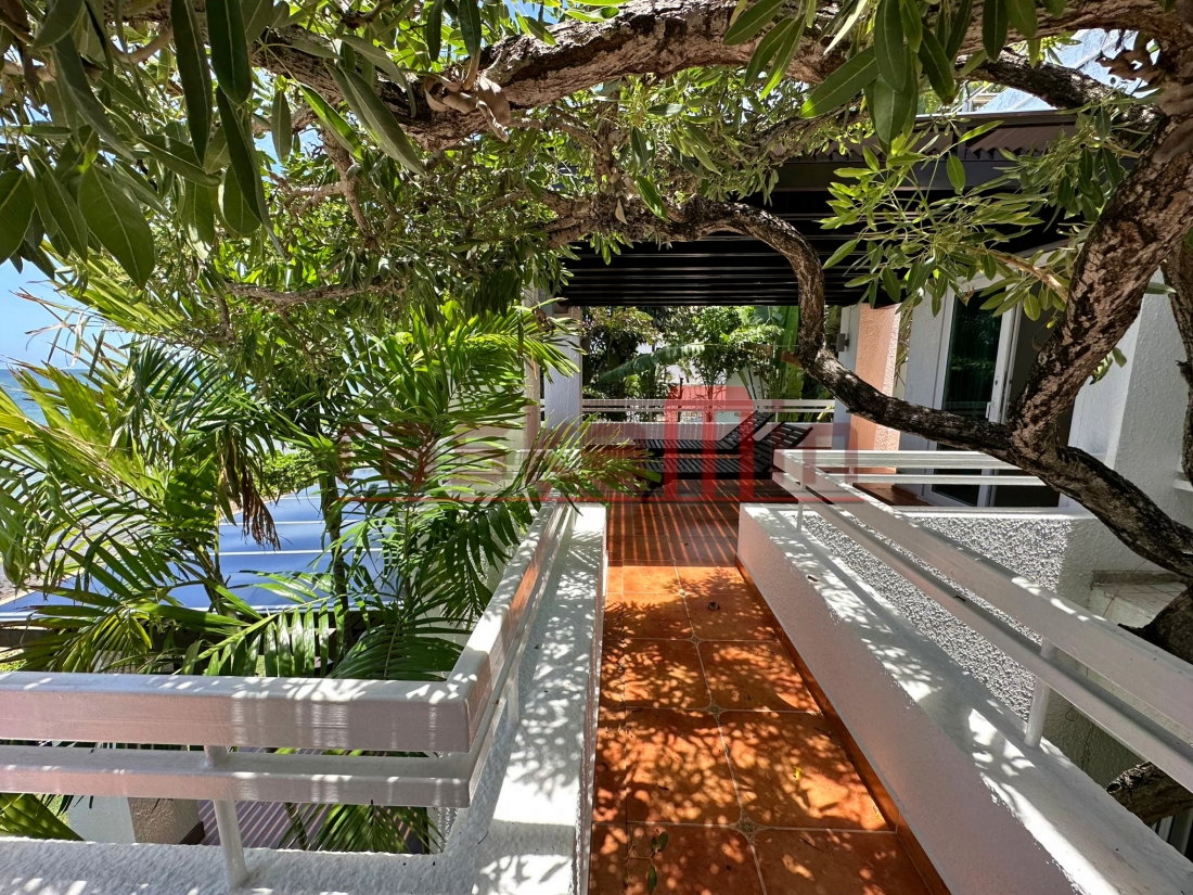 รูป KT0333📲LineID @556ryccg🏄‍♂️วิลล่าติดทะเล 3ห้องนอน 312ตรม🌊วิวทะเลทุกห้อง พร้อมเฟอร์นิเจอร์🏖️Baan Rimpha | บ้านริมผา พัทยาเหนือ - รูปที่ 11/17