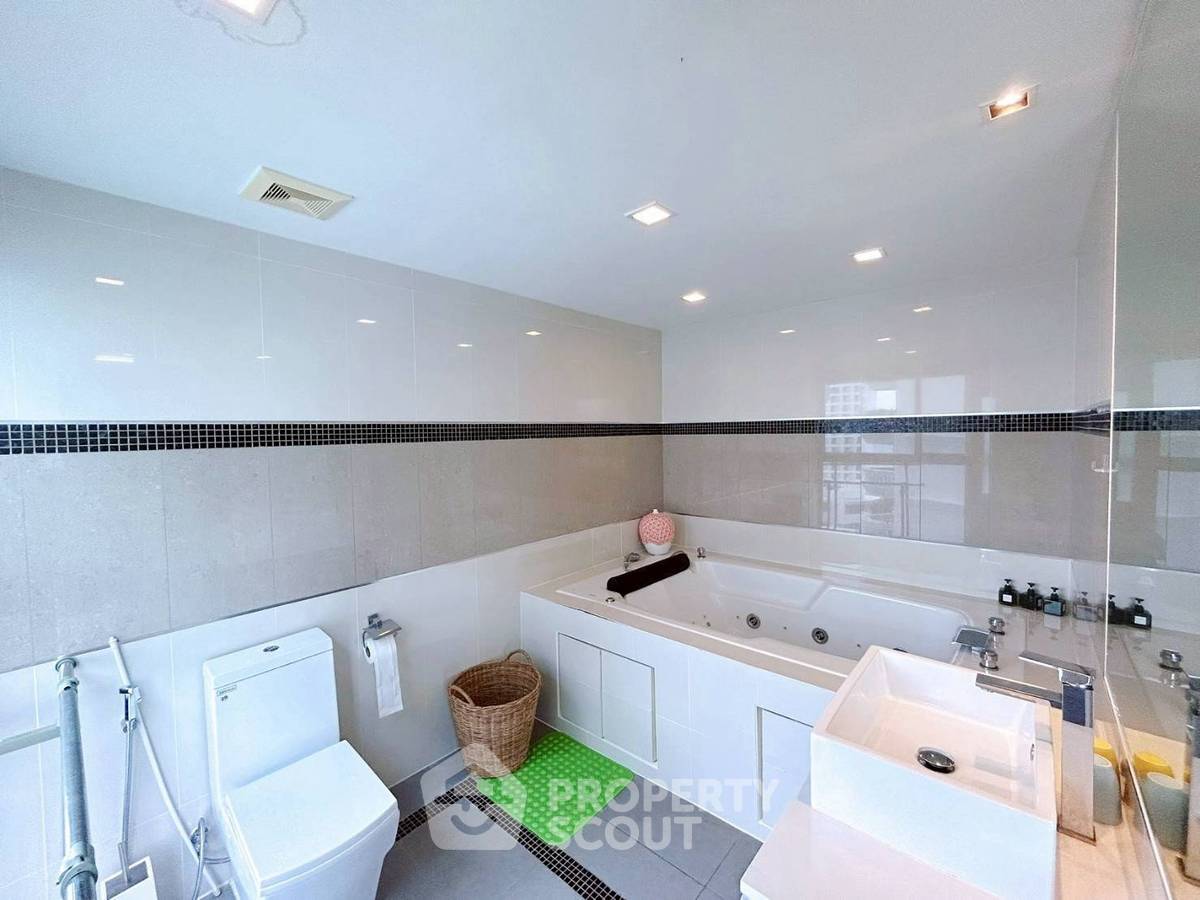 รูป คอนโด 2-ห้องนอน ที่ วงศ์อมาตย์ ทาวเวอร์ คอนโดมิเนียม ใกล้ ปราสาทสัจธรรม (ID 2758550) - รูปที่ 12/18