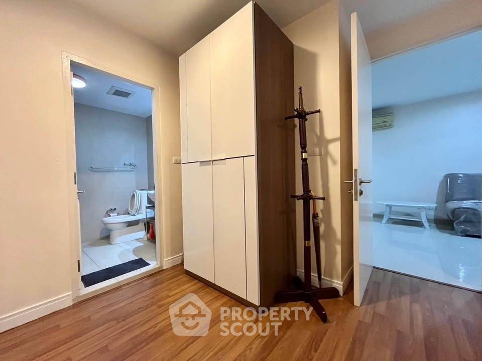 รูป คอนโด 1-ห้องนอน ที่ เดอะ โคลเวอร์ ทองหล่อ เรสซิเดนซ์ ใกล้ BTS ทองหล่อ (ID 2496822) - รูปที่ 7/12