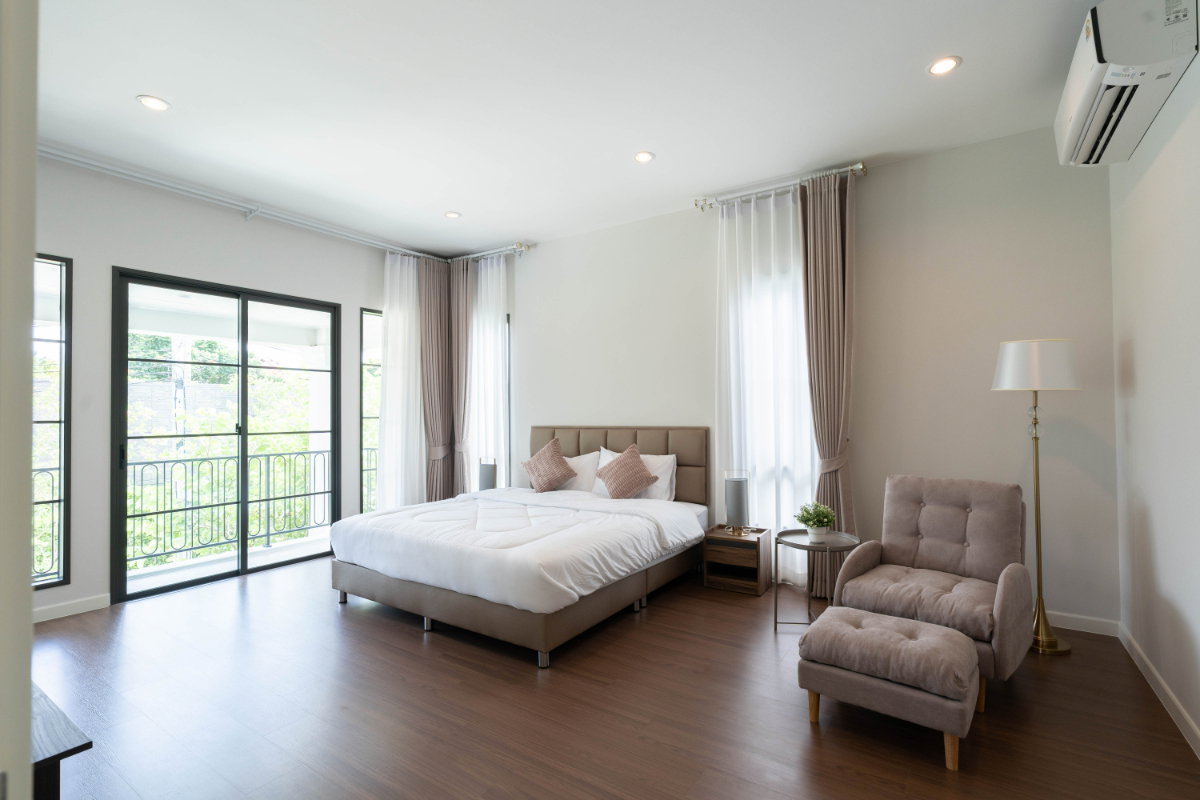 รูป ให้เช่า Setthasiri Bangna KM.10 รูปแบบ LAWRENCE บ้านหลังใหญ่ สวยมาก น่าอยู่ พื้นที่เยอะ ตกแต่งเฟอร์ครบ DS2607 | Line @Dstay - รูปที่ 5/11