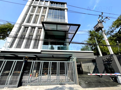 เช่าทาวน์โฮม กรุงเทพมหานคร : 📌 ให้เช่าทาวน์เฮาส์ 4 ชั้น เซจ ทองหล่อ 3 ห้องนอน 5 ห้องน้ำ