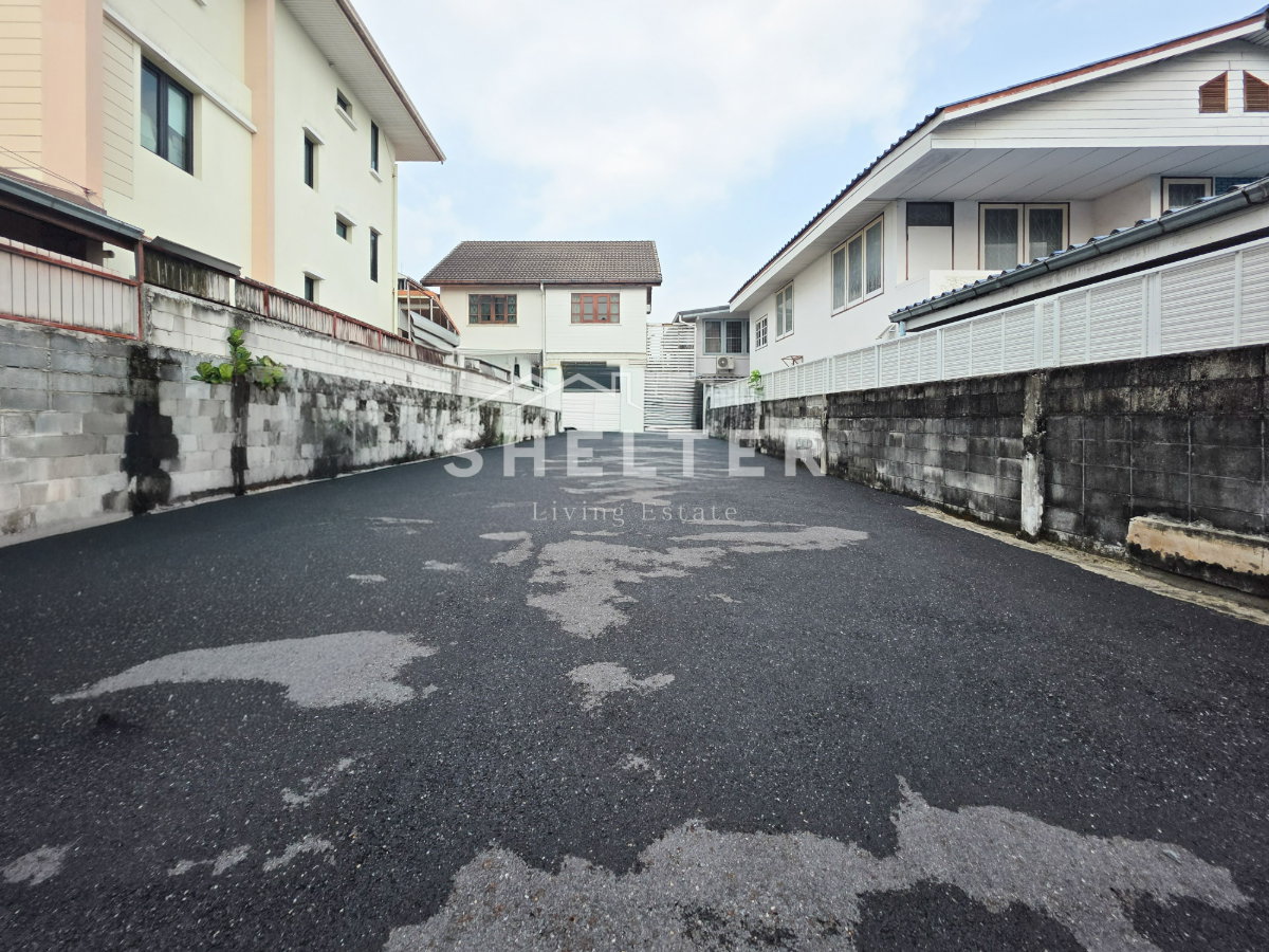 รูป ที่ดินเปล่า ถมแล้ว 46 ตร.ว. ใกล้แหล่ง Community ล้อมรอบโรงเรียบนานาชาติ พร้อมเชื่อมต่อทางด่วนภายใน 10 นาที - รูปที่ 3/3