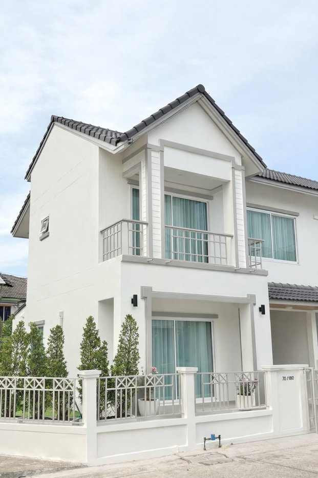 รูป บ้านฟ้าปิยรมย์ เฟส 1 ทาวน์โฮมหลังมุม ทำเลนี้หาที่ไหนไม่ได้อีกแล้ว !!! - รูปที่ 1/24