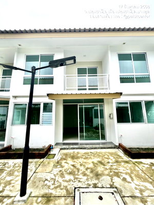 เช่าทาวน์โฮม ปทุมธานี : ให้เช่าบ้าน กรีนเฮ้าส์รังสิต สเตชั่น – ซอยเวิร์คพ้อยท์ ใกล้รถไฟฟ้าสถานีรังสิต 