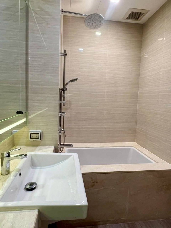 picture Noble BE33 1 bedroom, for sale - 4/25