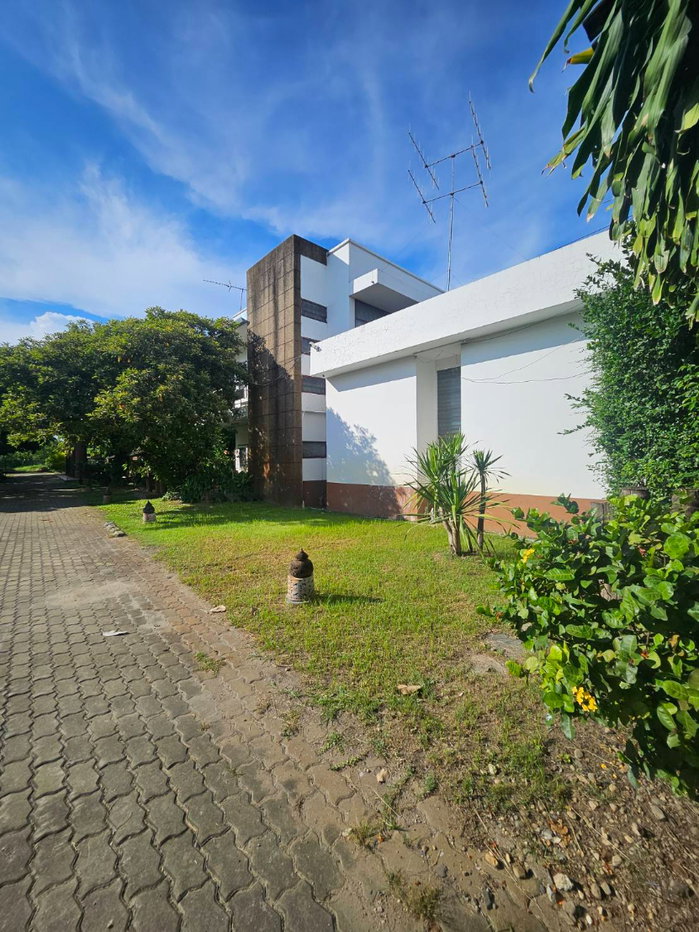 รูป  ขายที่ดินพร้อมบ้านไม้สักทอง ใจกลางทำเลทอง สันป่าเปา , สันทราย , เชียงใหม่  เนื้อที่ 1 - 3 - 61 ไร่ - รูปที่ 11/12