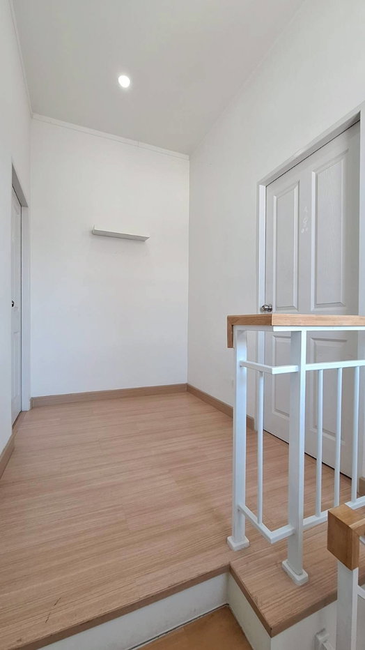 รูป For rent 🎄Townhome โครงการDiya Valley Saraphi เนื้อที่ 39 ตร.ว. 3 นอน 3ห้องน้ำ ค่าเช่า 17,000/เดือน
- รูปที่ 15/21