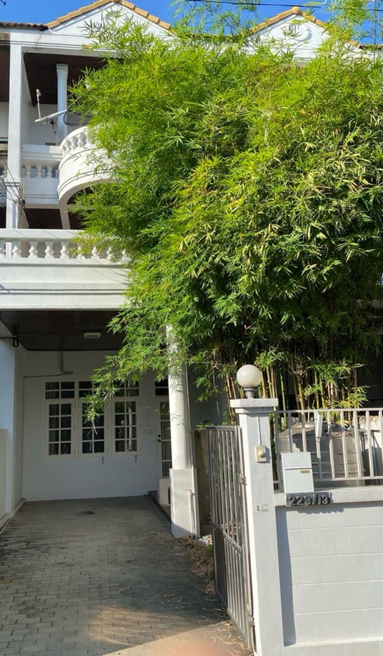 รูป WS6932 🏡 Townhouse for Rent @Ratchadapisek 44 ✨ ใกล้ BTS Ratchayothin เพียง  35,000 บาท/เดือน - รูปที่ 11/16