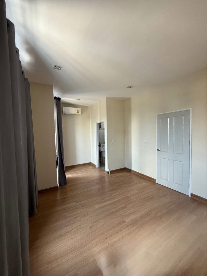 รูป 🏡✨ ปล่อยเช่า Townhome โครงการ Golden Town สุขุมวิท-แบริ่ง 4 ห้องนอน 3 ห้องน้ำสุขุมวิท 76 ทำเลศักยภาพ ใกล้ BTS - รูปที่ 17/20