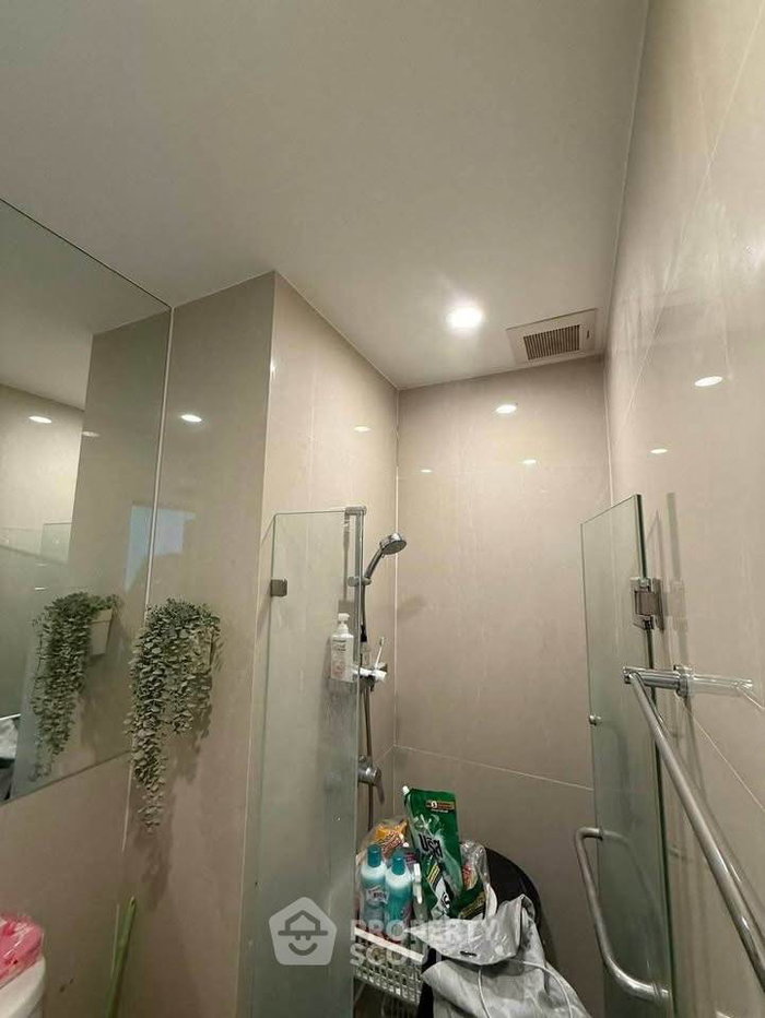 picture 1-BR Condo at Noble Revolve Ratchada 2 near MRT Thailand Cultural Centre (ID 2573236) - 2/8